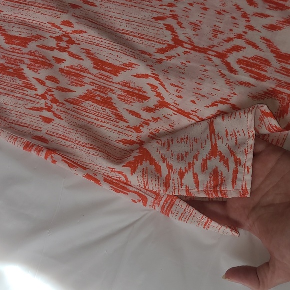 🍂Antilia Femme Coral & White Tribal Lines Button-Down Blouse w/Tab Sleeves Med. - Picture 3 of 16